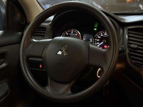 MITSUBISHI L 200 Triton 2.4 16V SPORT GLX 4X4 CABINE DUPLA TURBO DIESEL, Foto 18