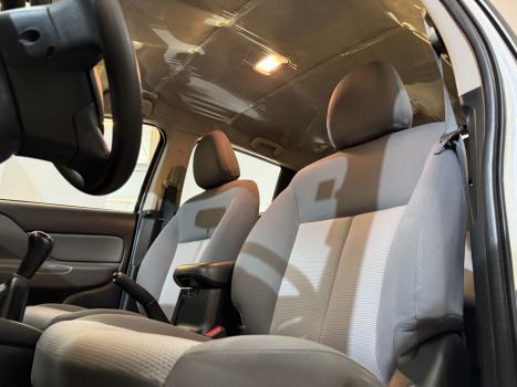 MITSUBISHI L 200 Triton 2.4 16V SPORT GLX 4X4 CABINE DUPLA TURBO DIESEL, Foto 20