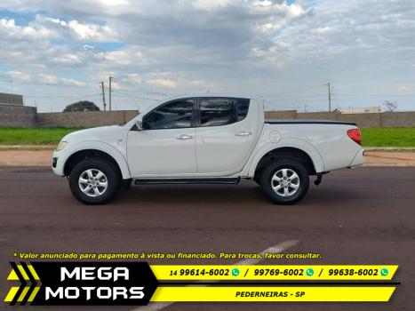 MITSUBISHI L 200 Triton 3.2 16V HPE 4X4 CABINE DUPLA TURBO DIESEL INTERCOOLER AUTOMTICO, Foto 4