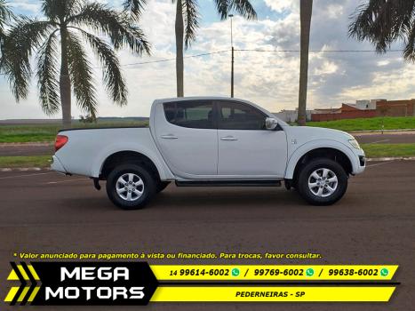 MITSUBISHI L 200 Triton 3.2 16V HPE 4X4 CABINE DUPLA TURBO DIESEL INTERCOOLER AUTOMTICO, Foto 9
