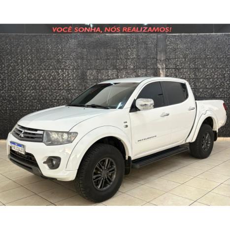 MITSUBISHI L 200 Triton 3.2 16V HPE 4X4 CABINE DUPLA TURBO DIESEL INTERCOOLER AUTOMTICO, Foto 2
