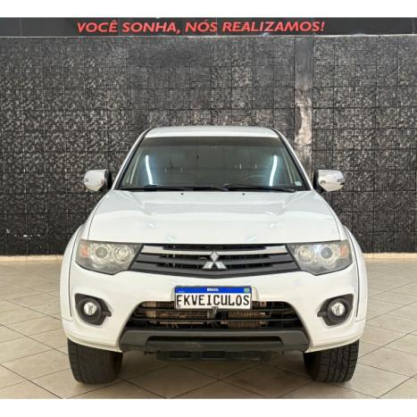 MITSUBISHI L 200 Triton 3.2 16V HPE 4X4 CABINE DUPLA TURBO DIESEL INTERCOOLER AUTOMTICO, Foto 3