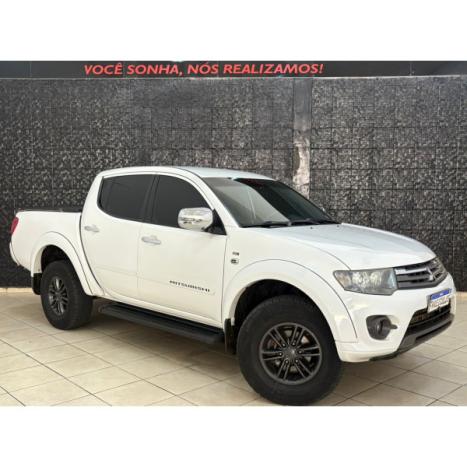 MITSUBISHI L 200 Triton 3.2 16V HPE 4X4 CABINE DUPLA TURBO DIESEL INTERCOOLER AUTOMTICO, Foto 4