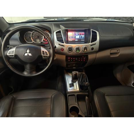 MITSUBISHI L 200 Triton 3.2 16V HPE 4X4 CABINE DUPLA TURBO DIESEL INTERCOOLER AUTOMTICO, Foto 11