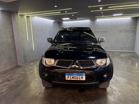 MITSUBISHI L 200 Triton 3.2 16V HPE 4X4 CABINE DUPLA TURBO DIESEL INTERCOOLER AUTOMTICO, Foto 2