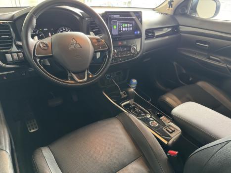 MITSUBISHI Outlander 3.0 V6 24V 4P GT 4X4 AUTOMTICO, Foto 20