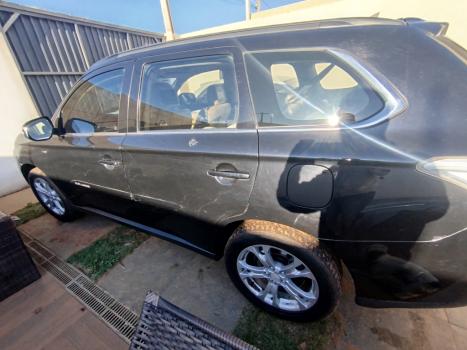 MITSUBISHI Outlander 3.0 V6 24V 4P GT 4X4 AUTOMTICO, Foto 7