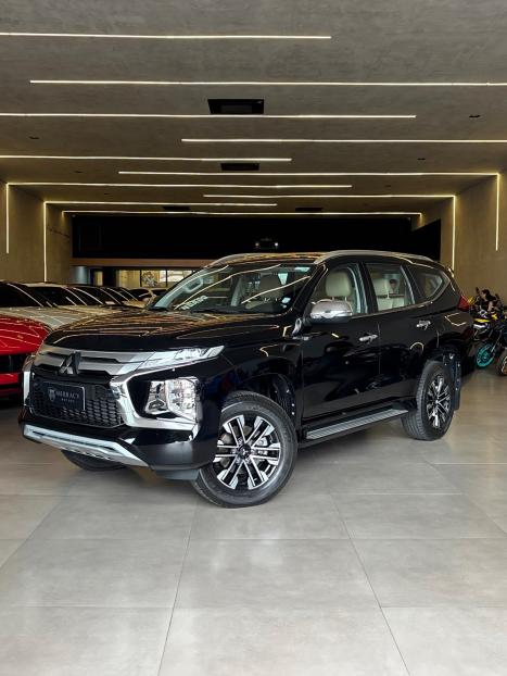 MITSUBISHI Pajero 2.5 4P HD 4X4 TURBO DIESEL INTERCOOLER, Foto 1