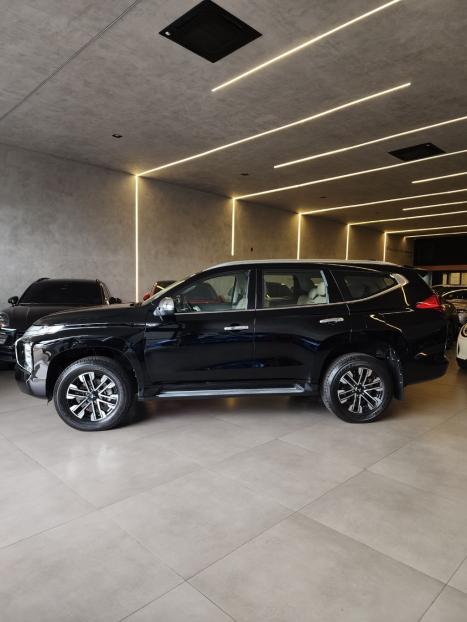 MITSUBISHI Pajero 2.5 4P HD 4X4 TURBO DIESEL INTERCOOLER, Foto 6