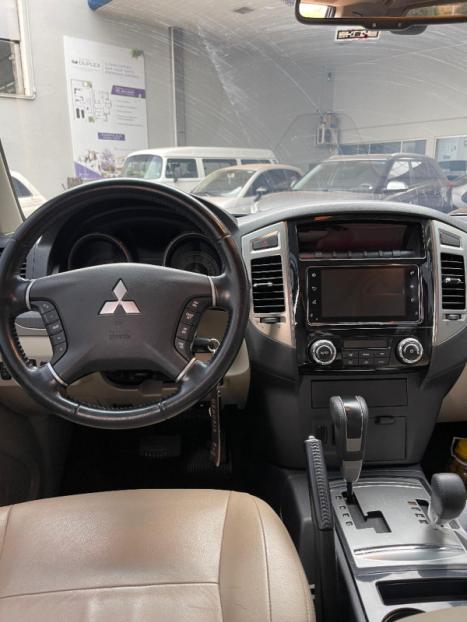 MITSUBISHI Pajero 3.2 16V 4P 4X4 7 LUGARES HPE TURBO DIESEL INTERCOOLER AUTOMTICO, Foto 6