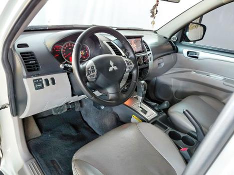 MITSUBISHI Pajero Dakar 3.2 16V 4P HPE 4X4  7 LUGARES TURBO INTECOOLER DIESEL AUTOMTICO, Foto 4