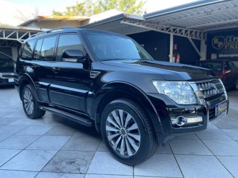MITSUBISHI Pajero Full , Foto 1