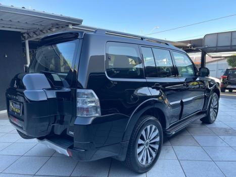 MITSUBISHI Pajero Full , Foto 2