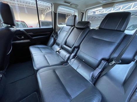 MITSUBISHI Pajero Full , Foto 11
