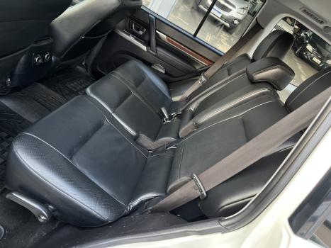 MITSUBISHI Pajero Full 3.2 16V HPE 4X4 TURBO DIESEL INTERCOOLER AUTOMTICO, Foto 9
