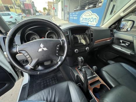 MITSUBISHI Pajero Full 3.2 16V HPE 4X4 TURBO DIESEL INTERCOOLER AUTOMTICO, Foto 12