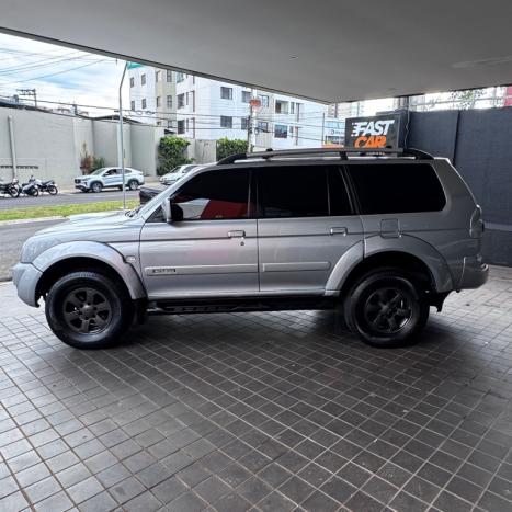 MITSUBISHI Pajero Sport 3.5 V6 24V 4P 4X4 HPE FLEX AUTOMTICO, Foto 4