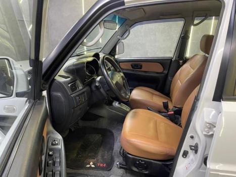 MITSUBISHI Pajero TR4 2.0 16V 4P, Foto 12
