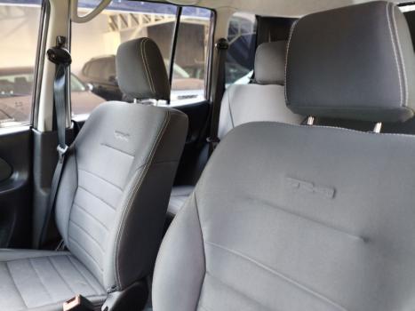 MITSUBISHI Pajero TR4 2.0 16V 4P, Foto 14
