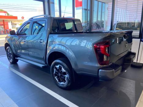 NISSAN Frontier 2.3 16V PLATINUM CABINE DUPLA 4X4 BI-TURBO DIESEL AUTOMTICO, Foto 3