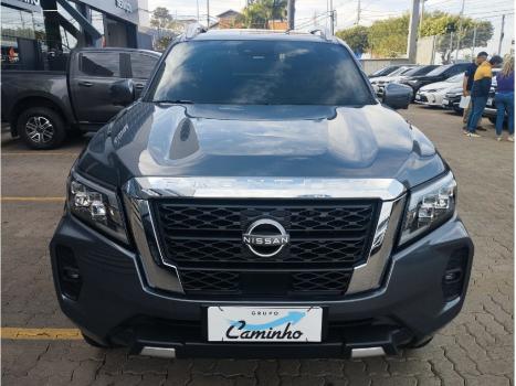 NISSAN Frontier 2.3 16V PLATINUM CABINE DUPLA 4X4 BI-TURBO DIESEL AUTOMTICO, Foto 2