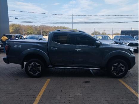 NISSAN Frontier 2.3 16V PLATINUM CABINE DUPLA 4X4 BI-TURBO DIESEL AUTOMTICO, Foto 4