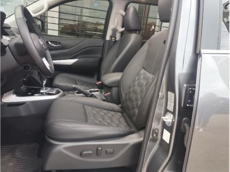 NISSAN Frontier 2.3 16V PLATINUM CABINE DUPLA 4X4 BI-TURBO DIESEL AUTOMTICO, Foto 13