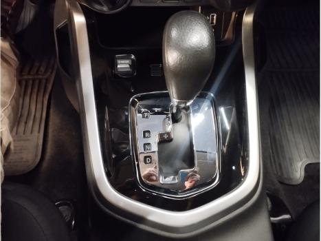 NISSAN Frontier 2.3 ATTACK CABINE DUPLA 4X4 BI-TURBO DIESEL AUTOMTICO, Foto 15
