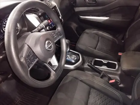 NISSAN Frontier 2.3 ATTACK CABINE DUPLA 4X4 BI-TURBO DIESEL AUTOMTICO, Foto 9