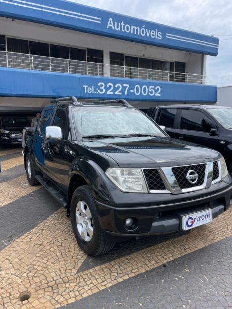 NISSAN Frontier 2.5 4X4 LE CABINE DUPLA TURBO DIESEL AUTOMTICO, Foto 2