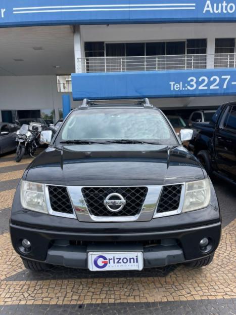 NISSAN Frontier 2.5 4X4 LE CABINE DUPLA TURBO DIESEL AUTOMTICO, Foto 4