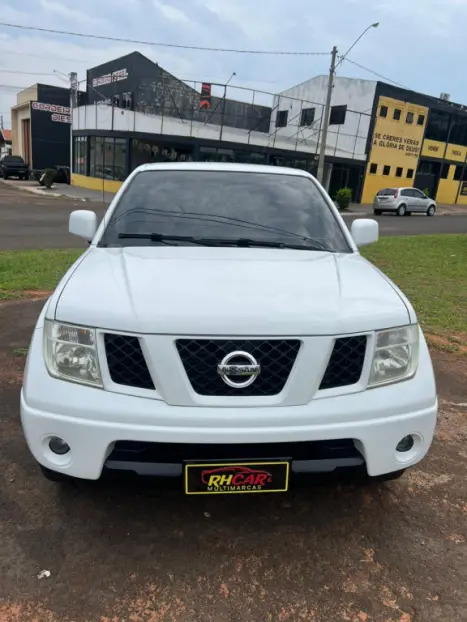 NISSAN Frontier 2.5 SE TURBO DIESEL CABINE DUPLA, Foto 4