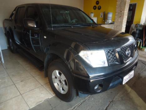 NISSAN Frontier 2.5 XE 4X4 TURBO DIESEL CABINE DUPLA, Foto 2