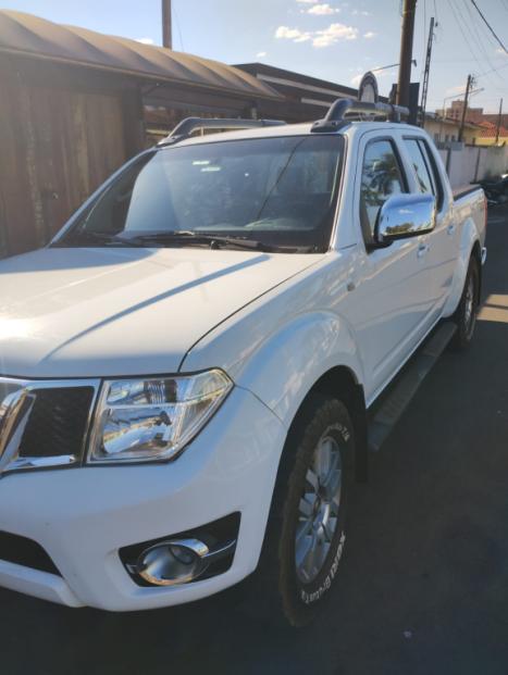 NISSAN Frontier 2.5 SL 4X4 TURBO DIESEL CABINE DUPLA AUTOMTICO, Foto 3