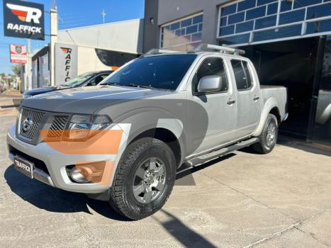 NISSAN Frontier 2.5 16V 4X4 SV ATTACK TURBO DIESEL CABINE DUPLA, Foto 3