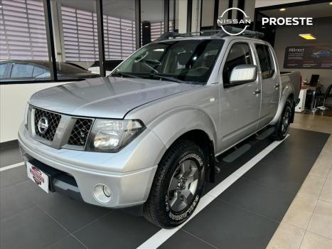 NISSAN Frontier 2.5 SE 4X4 ATTACK TURBO DIESEL CABINE DUPLA, Foto 3