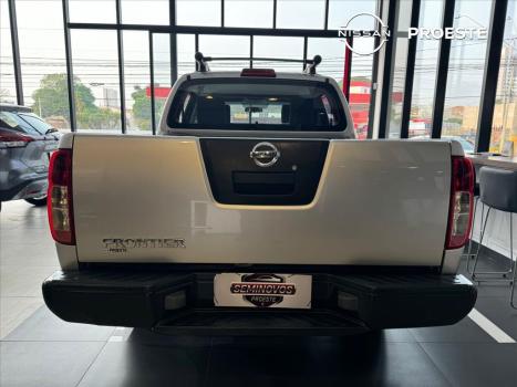 NISSAN Frontier 2.5 SE 4X4 ATTACK TURBO DIESEL CABINE DUPLA, Foto 5