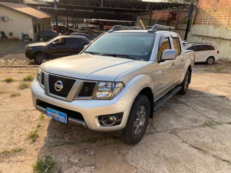 NISSAN Frontier 2.5 16V 4X4 SV ATTACK TURBO DIESEL CABINE DUPLA AUTOMTICO, Foto 2