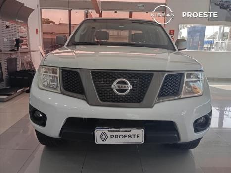 NISSAN Frontier 2.5 S 4X4 TURBO DIESEL CABINE DUPLA, Foto 2