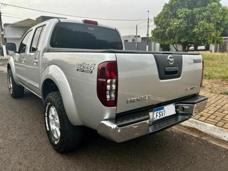 NISSAN Frontier 2.5 16V PLATINUM 4X4 TURBO DIESEL CABINE DUPLA AUTOMTICO, Foto 2