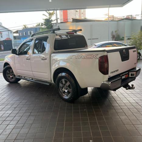 NISSAN Frontier 2.5 SE ATTACK 4X4 TURBO DIESEL CABINE DUPLA AUTOMTICO, Foto 6