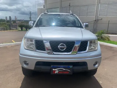 NISSAN Frontier 2.5 4X4 LE CABINE DUPLA TURBO DIESEL AUTOMTICO, Foto 4