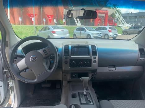 NISSAN Frontier 2.5 4X4 LE CABINE DUPLA TURBO DIESEL AUTOMTICO, Foto 6