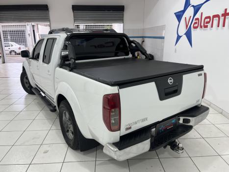 NISSAN Frontier 2.5 SE TURBO DIESEL CABINE DUPLA, Foto 4