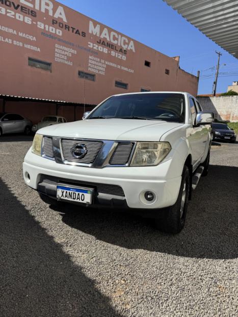 NISSAN Frontier 2.5 XE TURBO DIESEL CABINE DUPLA, Foto 4