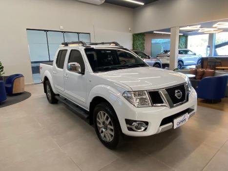 NISSAN Frontier 2.5 4X4 LE CABINE DUPLA TURBO DIESEL AUTOMTICO, Foto 3