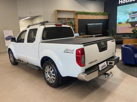 NISSAN Frontier 2.5 4X4 LE CABINE DUPLA TURBO DIESEL AUTOMTICO, Foto 7
