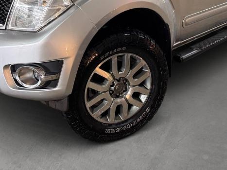 NISSAN Frontier 2.5 SL 4X4 TURBO DIESEL CABINE DUPLA AUTOMTICO, Foto 6