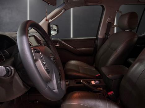 NISSAN Frontier 2.5 SL 4X4 TURBO DIESEL CABINE DUPLA AUTOMTICO, Foto 7