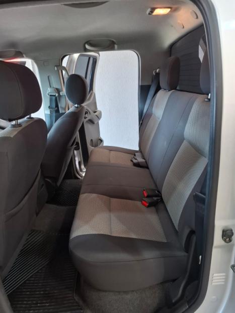 NISSAN Frontier 2.5 SE 4X4 ATTACK TURBO DIESEL CABINE DUPLA, Foto 6